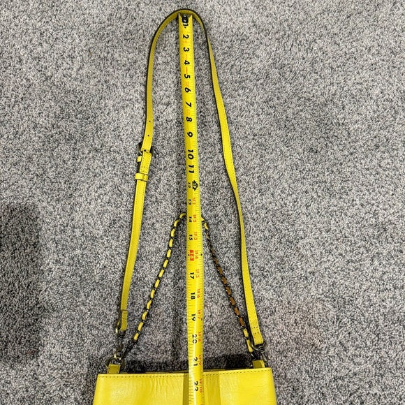 Patricia Nash Ledra Yellow Tooled Leather Bucket Bag  Chain Strap Crossbody - Picture 12 of 12